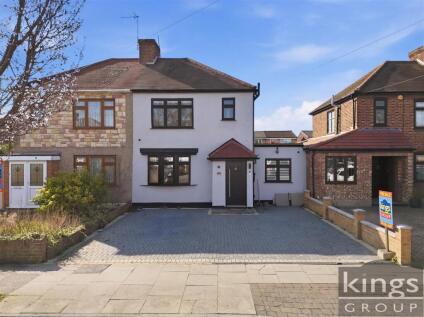 Tysoe Avenue, Enfield London
