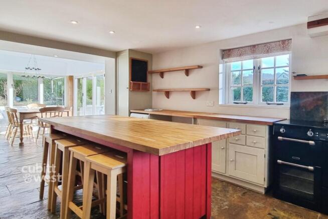 38bfca15-20251211...