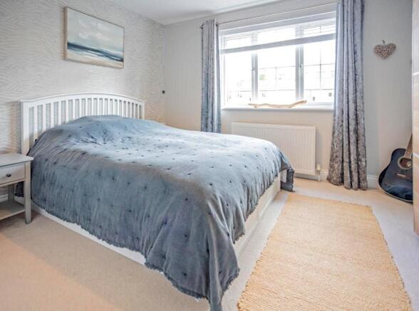 Bedroom 1.jpg
