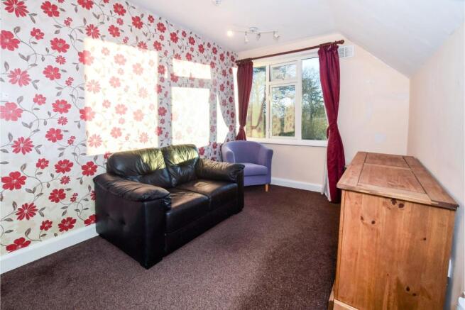 Living Room/Kitchen