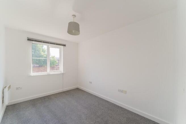 2 bed Apartment for sale Image 9