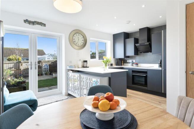 Kitchen Diner.jpg