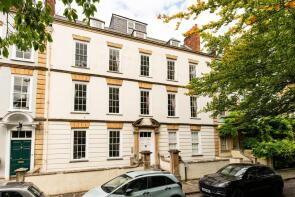 Flat 5, 9, Dowry Square, Hotwells, Bristol BS8 4SH