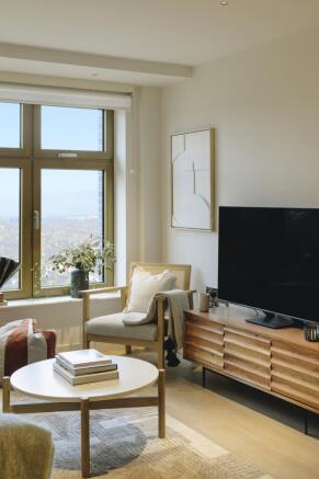 The Wiltern Retou...