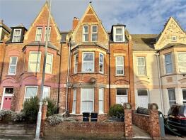 Flat 2, 32, College Street, Burnham-on-sea TA8 1AT