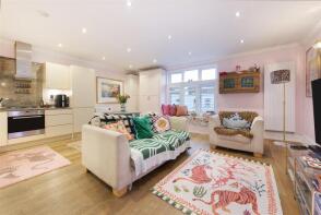 Flat 4, 12a, Brecknock Road, London N7 0DD