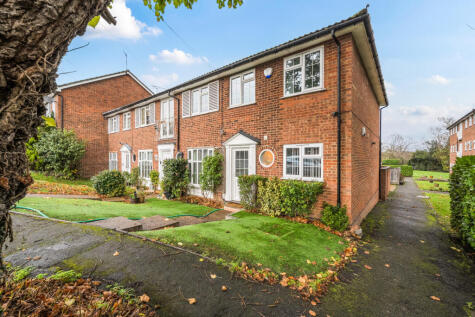 Midhope Road, Woking, GU22