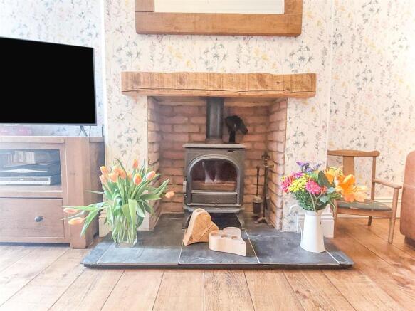 Lounge Fireplace