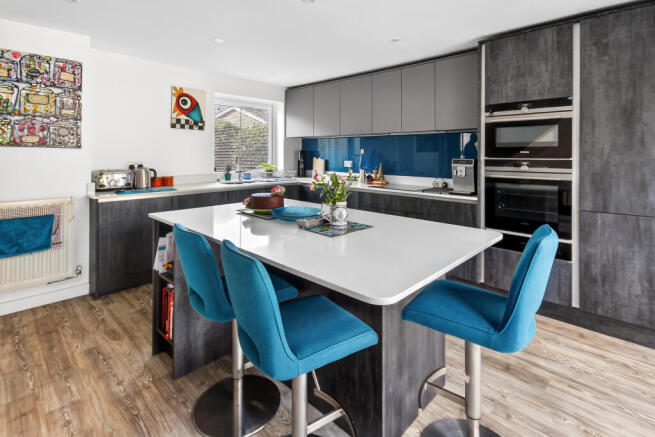 14fitzroycloselarge7