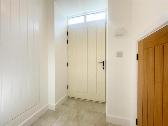 ENTRANCE PORCH