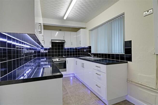 FITTED KITCHEN measuring