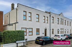8, 49 Karyatis Court, Charles Street, Enfield EN1 1FG