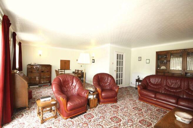 Living/Dining Room