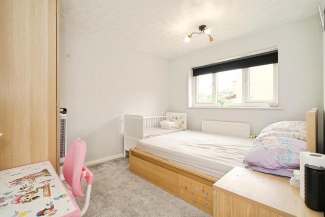 3 bed Semi-Detached for sale Image 5