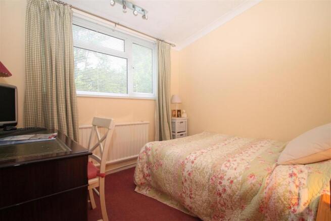 Bedroom 4.jpg
