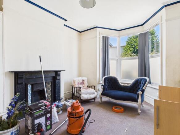 CAM03062G0-PR0177-STILL001