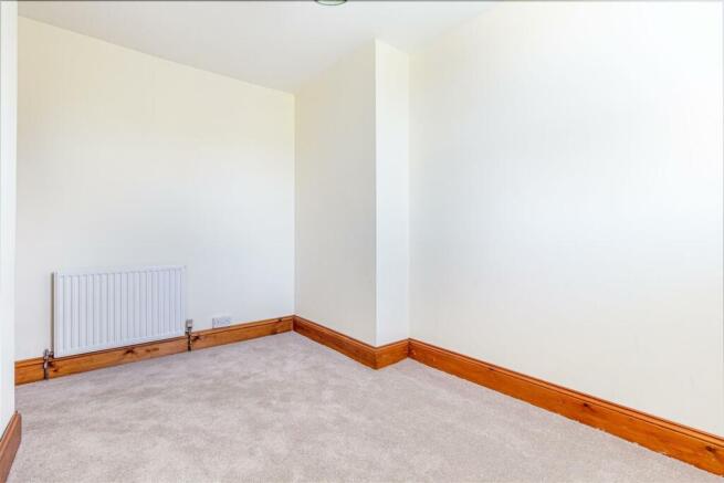 Bedroom-2-3.jpg
