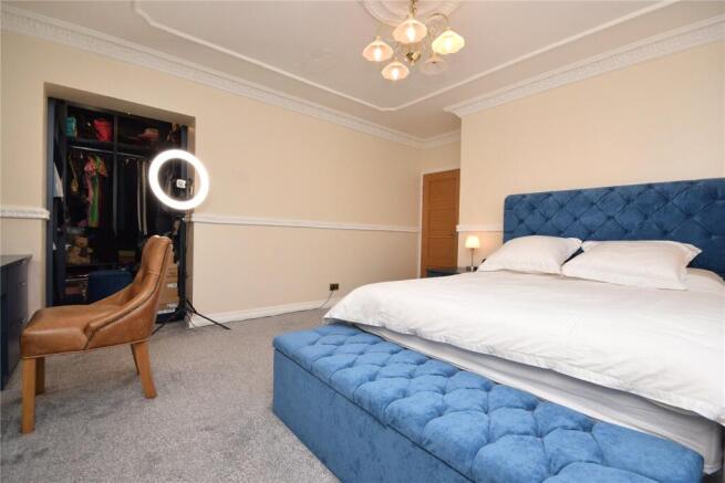 4 bed Bungalow to rent Image 11