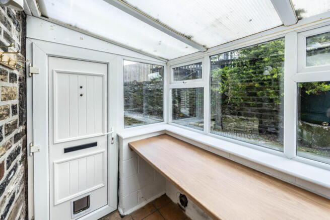3 bed Semi-Detached for sale Image 4