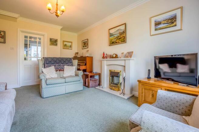 SITTING ROOM