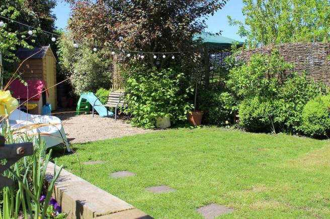GARDEN