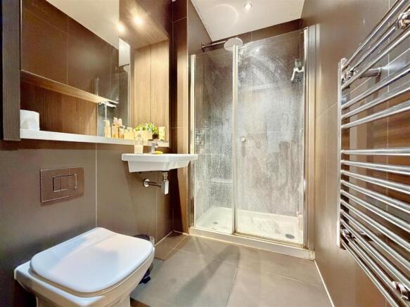 Shower Room/ WC
