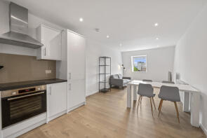 Flat 10, 223, Clapham Road, London SW9 9BE