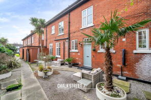 56, Astra Court West, Astra Close, Hornchurch RM12 5NJ