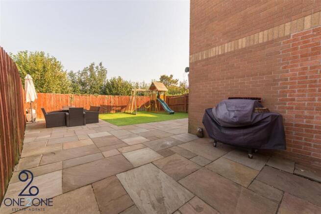 Oaklands View-13.jpg