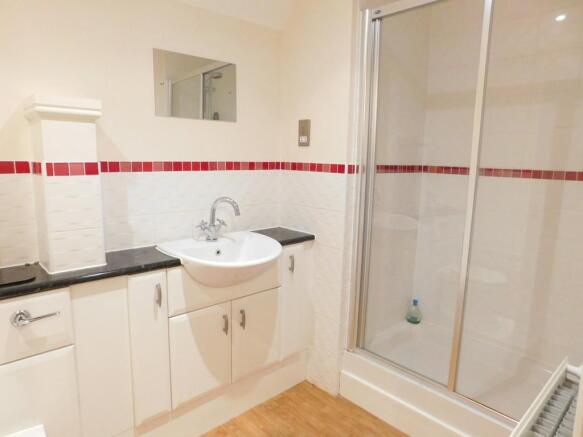 Master En-suite