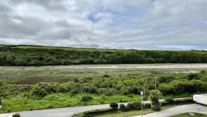 18, Galleon Court, Newquay TR7 2AU