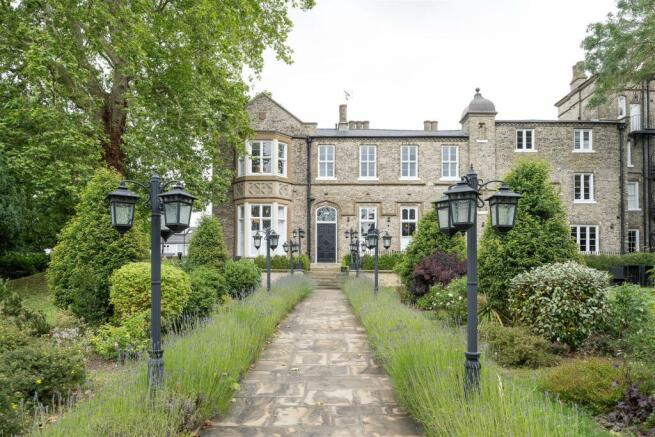 Friday Hill House