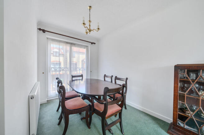 1311698-21-685417...