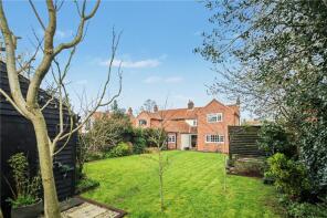11, Caistor Lane, Norwich NR14 7QT