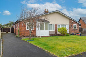 25, Clifford Avenue, Preston PR4 5BJ