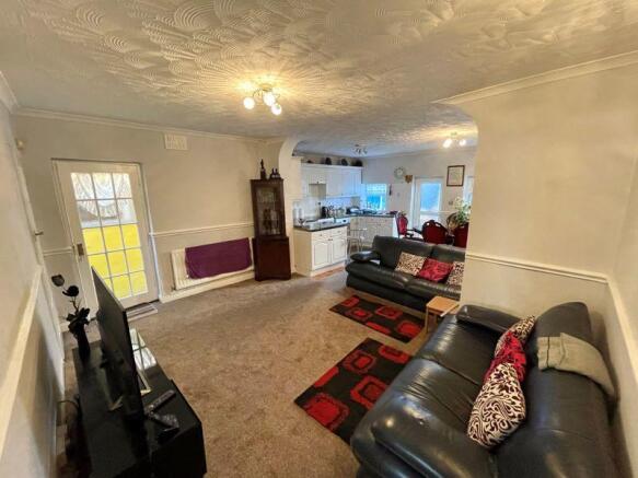 lounge 2