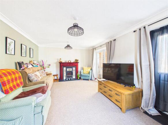 Thames Drive, Droitwich Spa, Worcestershire, WR9 photo 3