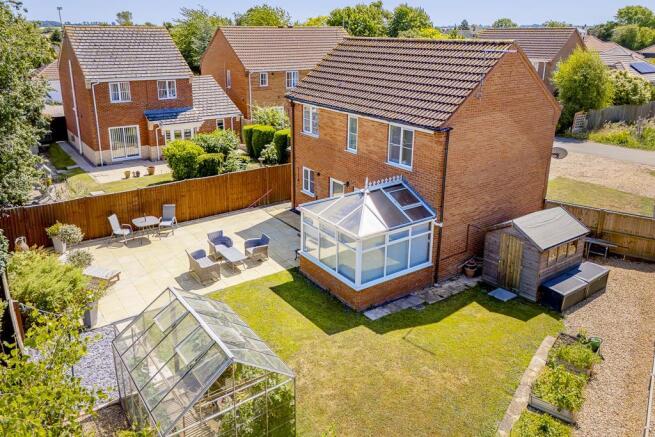 28 Milfoil Lane (Cowbit)-2.jpg