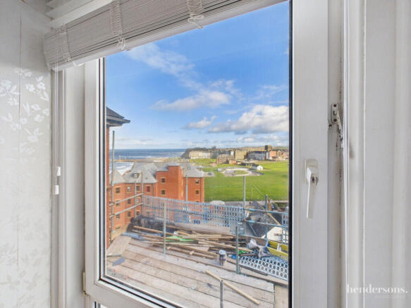 2 bed Apartment for sale Image 8