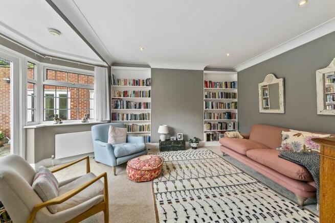 14 Roedean Cresce...