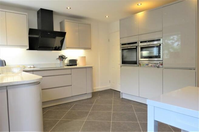 Kitchen dining ro...