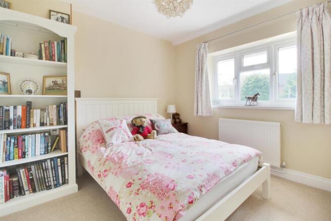 Bedroom 2.jpg