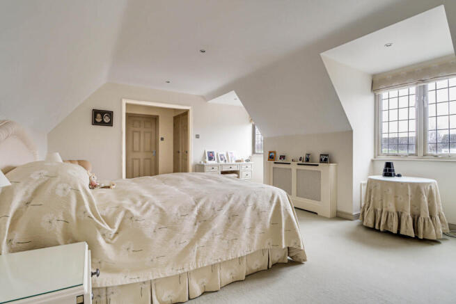 Principal bedroom