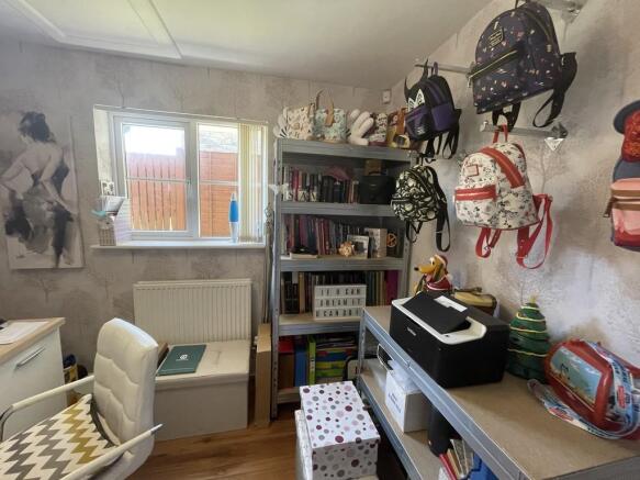 Photo 13