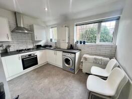 37, Albemarle Road, York YO23 1EW