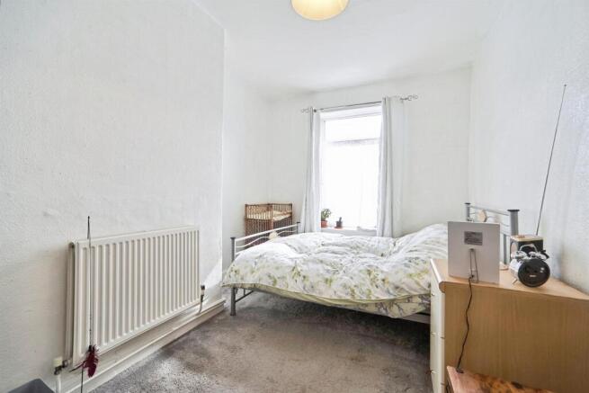 2 bed Terraced for sale Image 7
