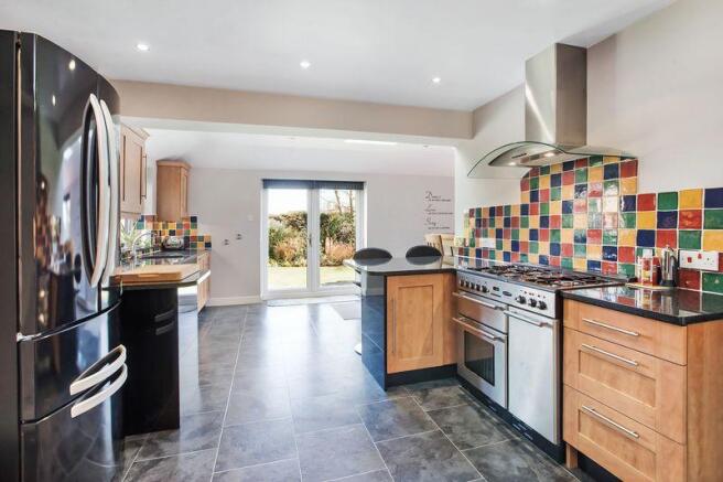kitchen/family...