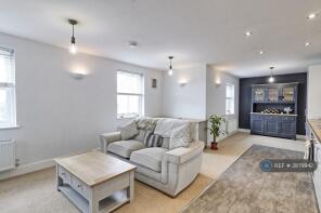 22, 64 Lyttleton House, Broomfield Road, Chelmsford CM1 1SW