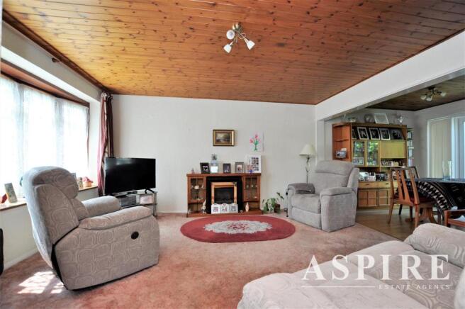 Aspire Estate Agents Benfleet 9.jpg
