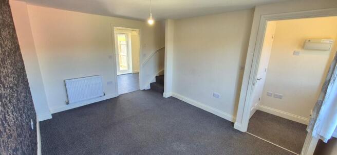 2 bed Semi-Detached for sale Image 5